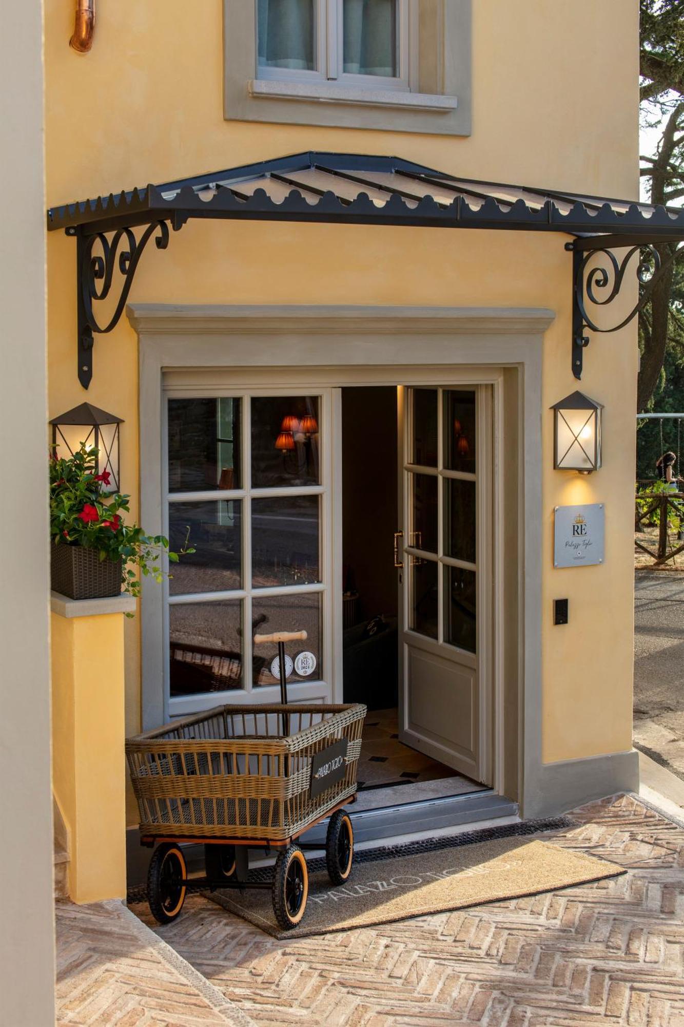 Palazzo Tiglio - A Small Luxury Hotels Of The World San Pancrazio  Kültér fotó
